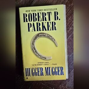 Robert B. Parker Hugger Mugger paperback  book